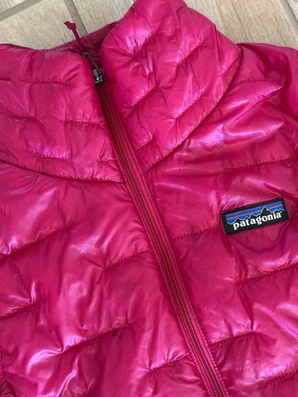 Patagonia Down Sweater Vest XS Pink Goose Down Packable Puffer Vest Women’s - Picture 3 of 5